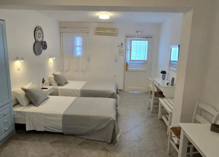 Avra Apartamento Pera Gyalos