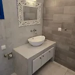 Avra