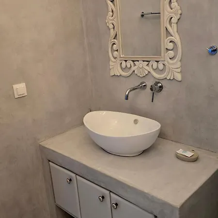 Avra