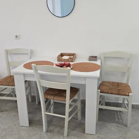 Apartment Avra